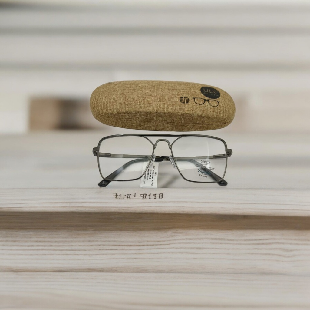 UL175509_05-Photoroom